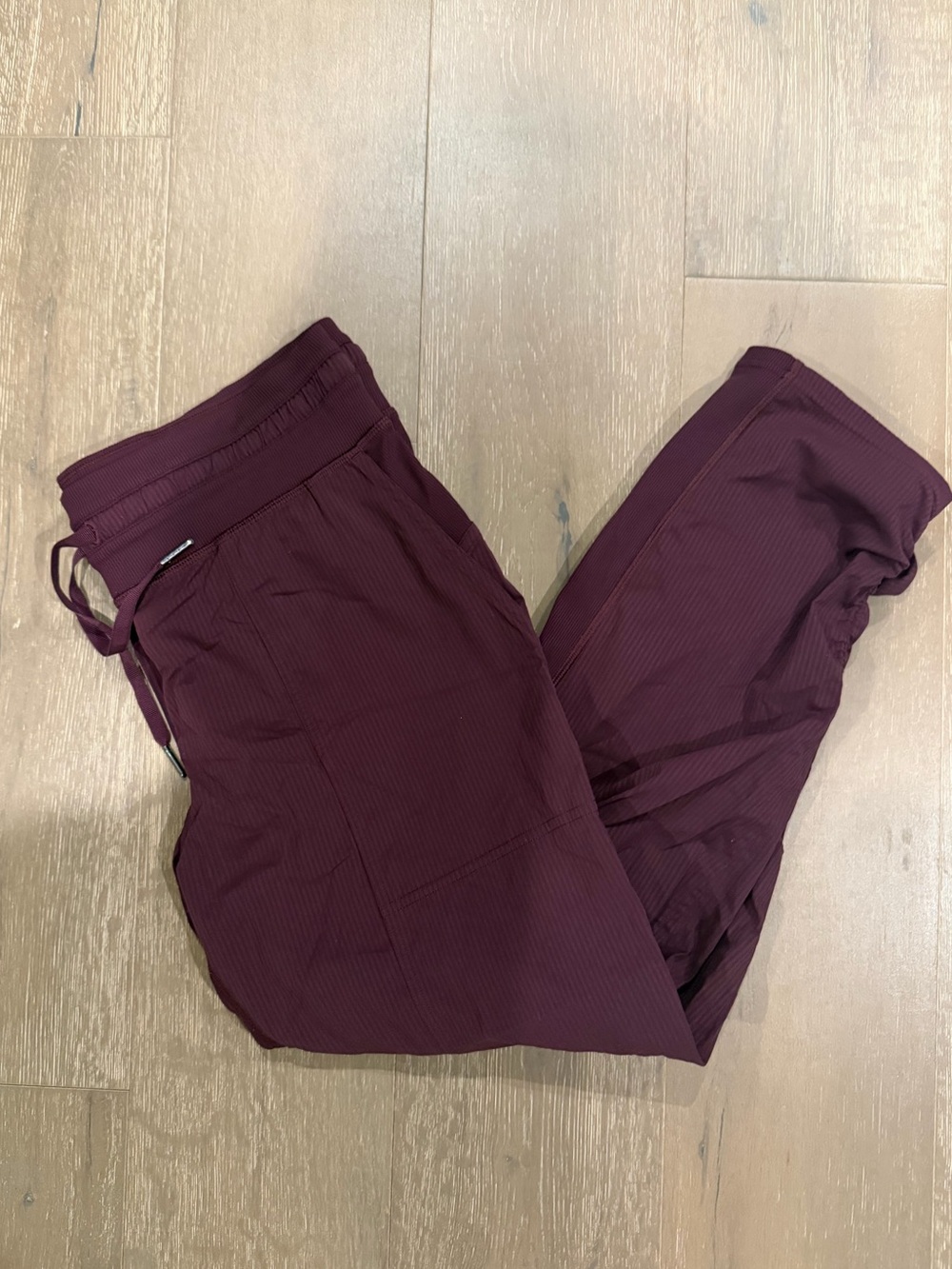 Lululemon Dance Studio Crop Pants Sz 8